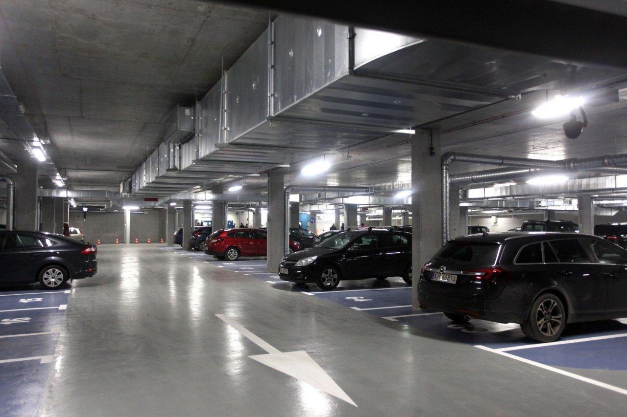 Wawelove Pilsudskiego - 3 Bedroom Apt. With Balcony And Free Parking! Cracovia Exterior foto